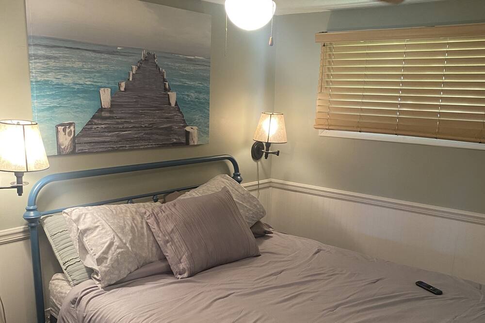 Photo of Bedroom in Leesburg