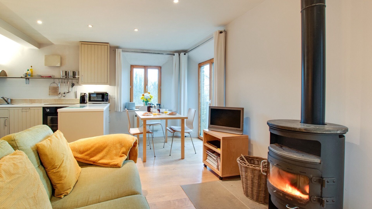 Photo of Livingroom in Darley Dale