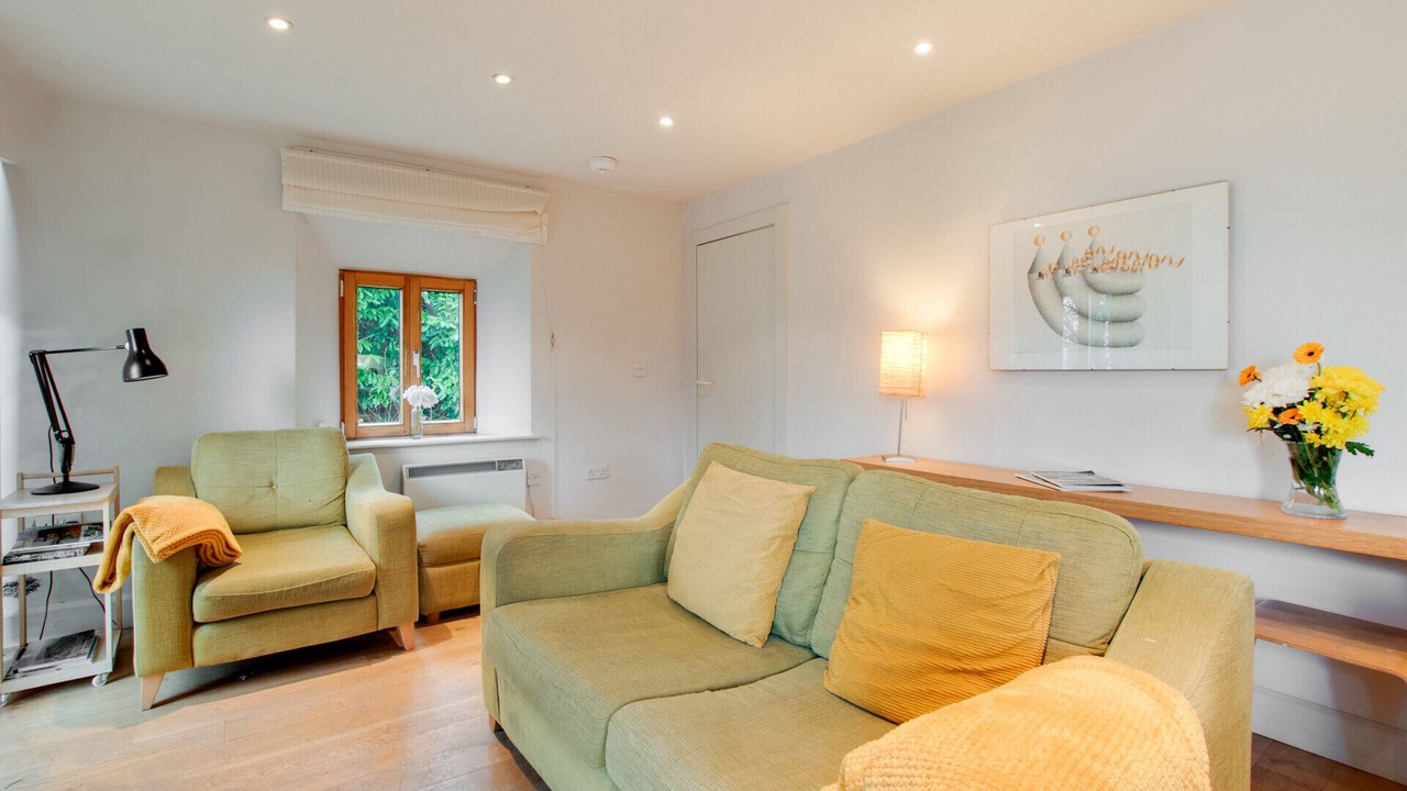 Photo of Livingroom in Darley Dale