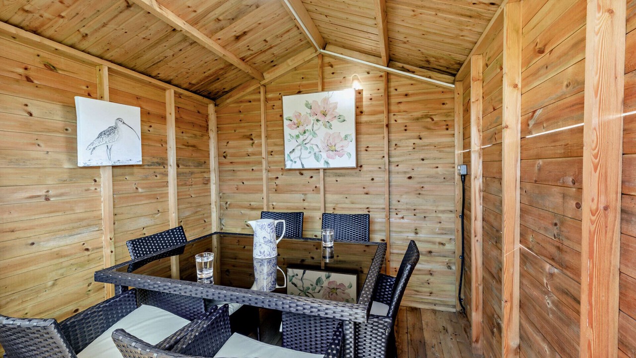 Photo of Others in Foolow