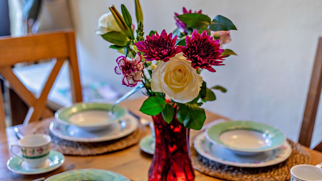 Photo of Others in Foolow