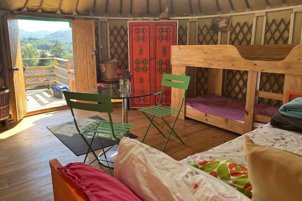 Photo of Bedroom in Crechets