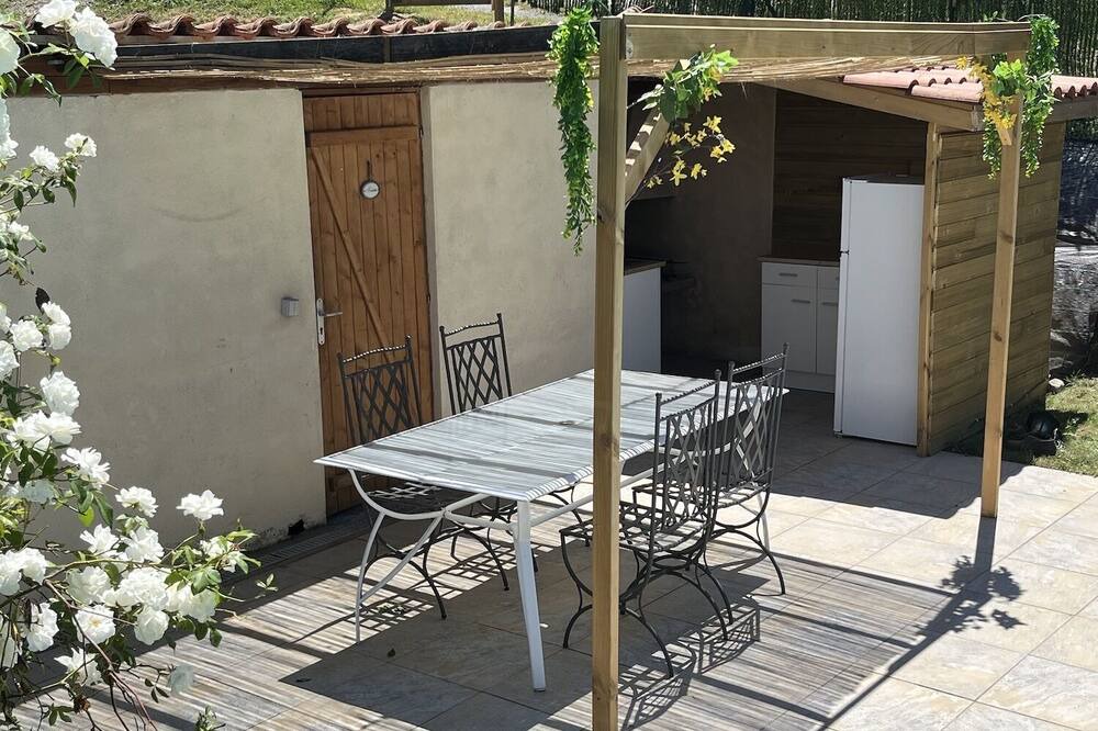 Photo of Patio Balcony in Crechets