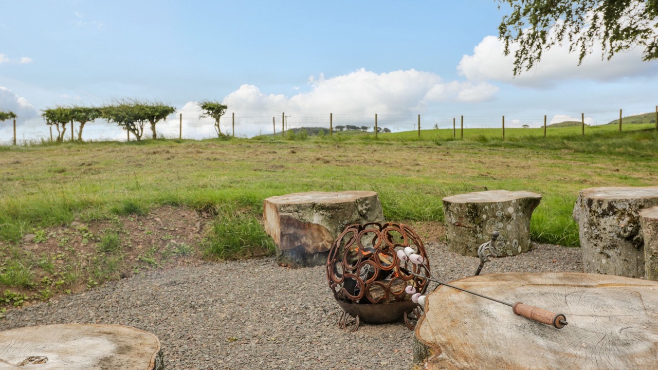 Photo of Others in Lochmaben