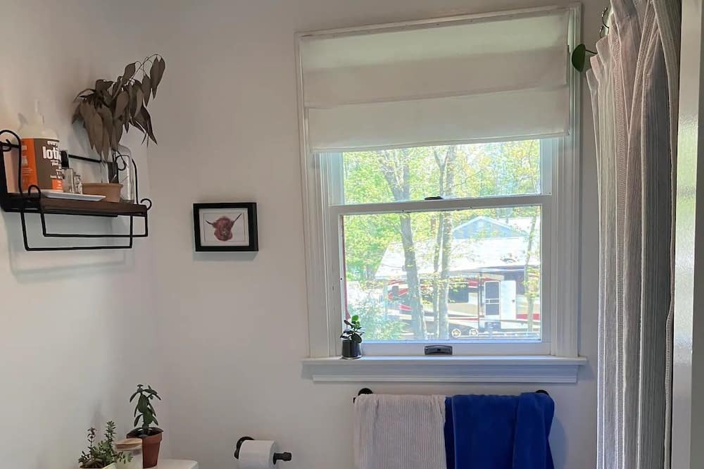 Photo of Bathroom in Topsham