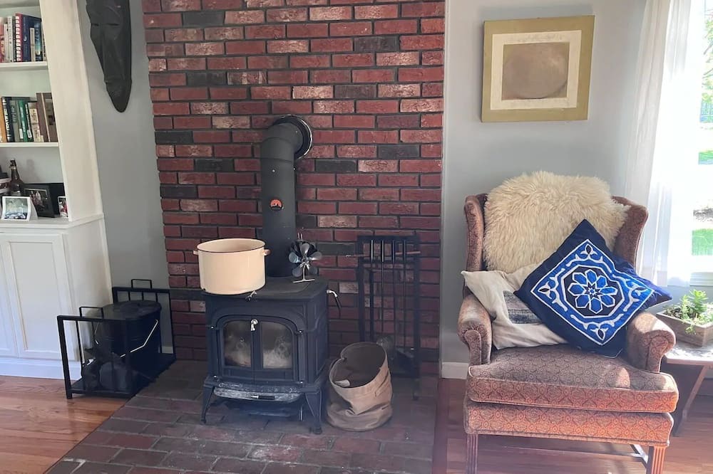 Photo of Livingroom in Topsham