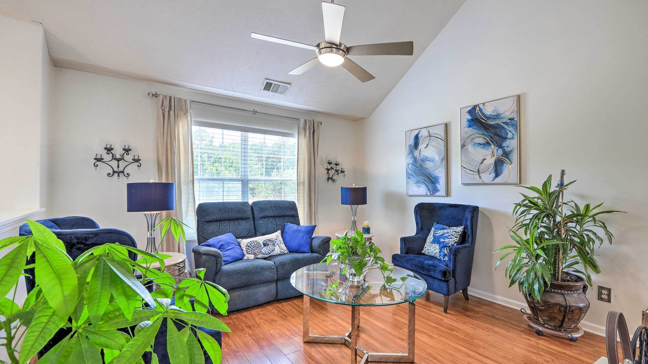 Photo of Livingroom in Hampton