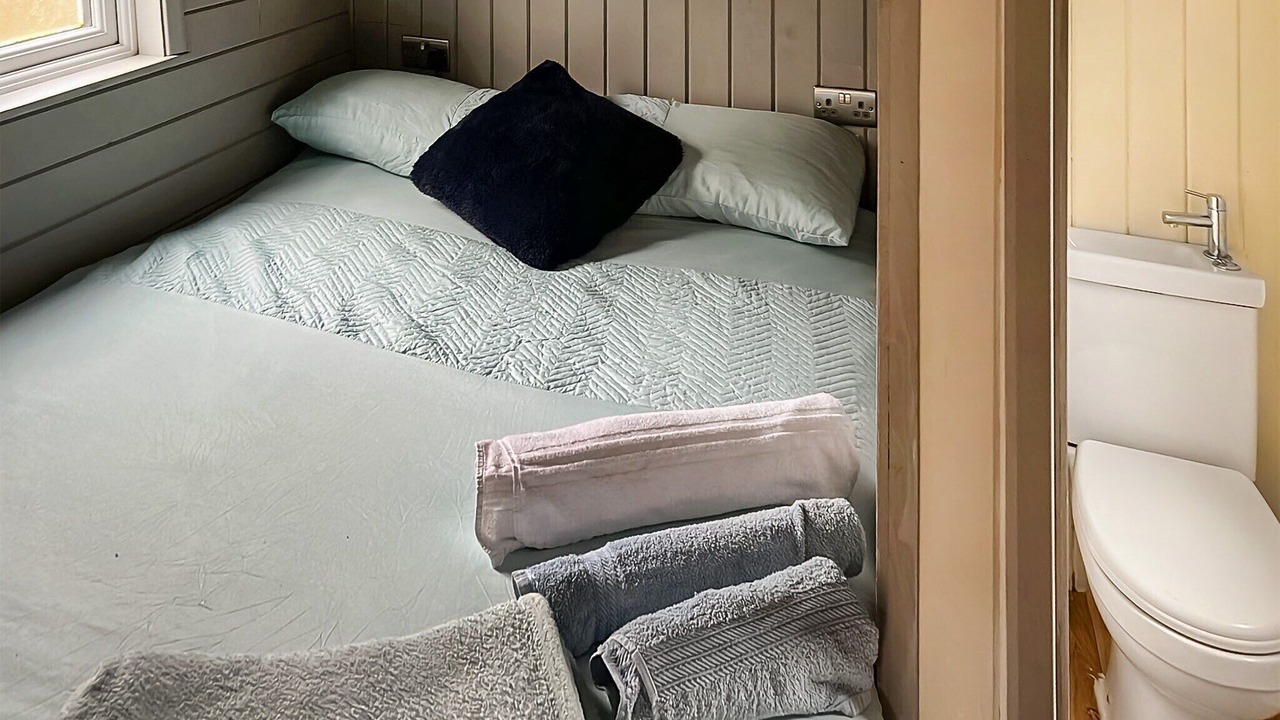 Photo of Bedroom in Llanfair Caereinion