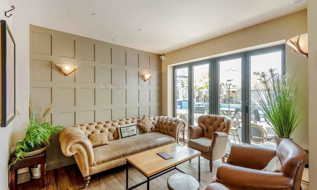 Photo of Livingroom in Westmarsh