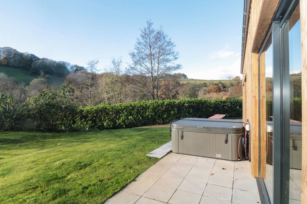 Photo of Others in Bampton