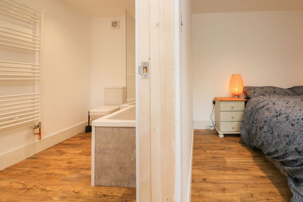 Photo of Bedroom in Bampton