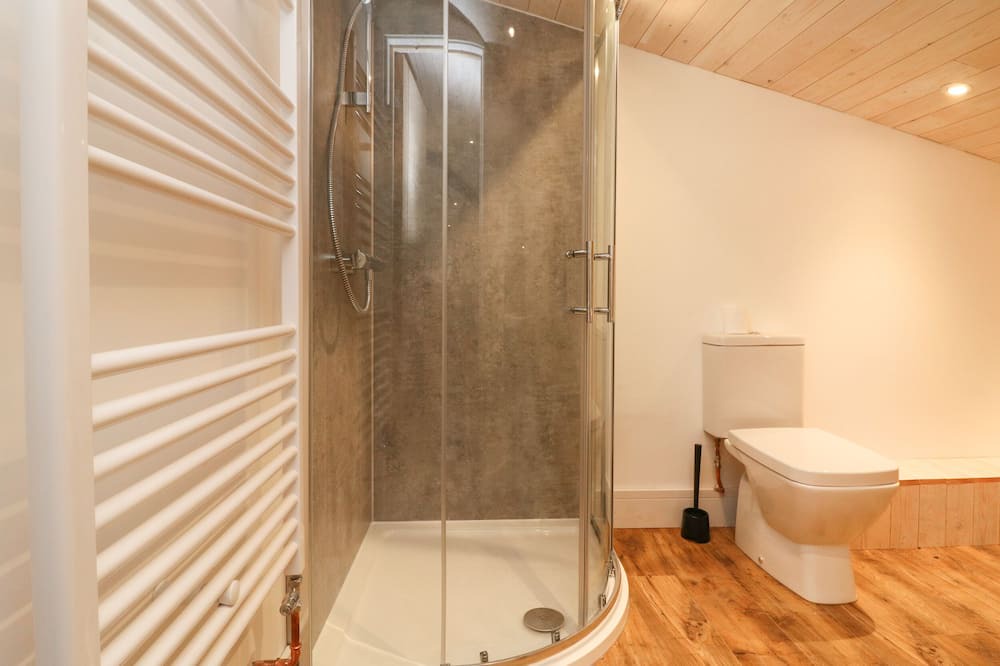 Photo of Bathroom in Bampton