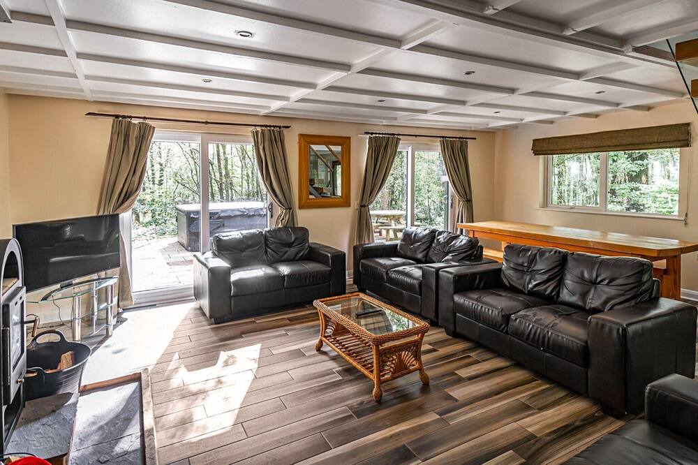 Photo of Others in Farley