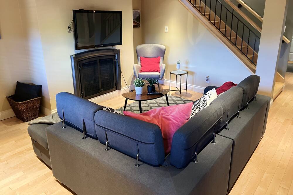 Photo of Livingroom in Sainte-Adele