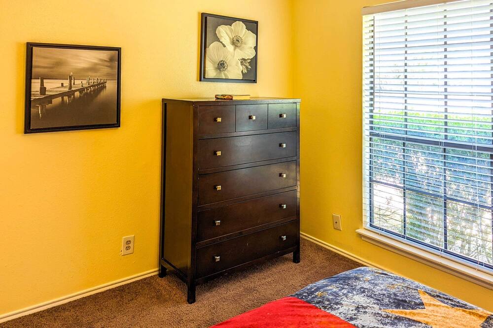 Photo of Bedroom in North San Antonio - SAT