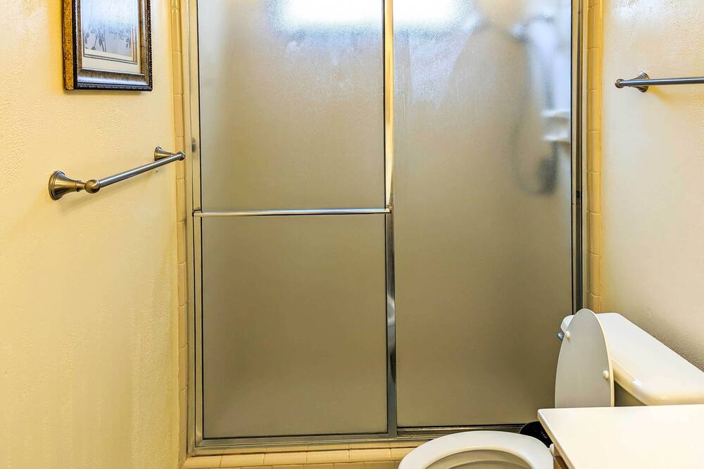 Photo of Bathroom in North San Antonio - SAT