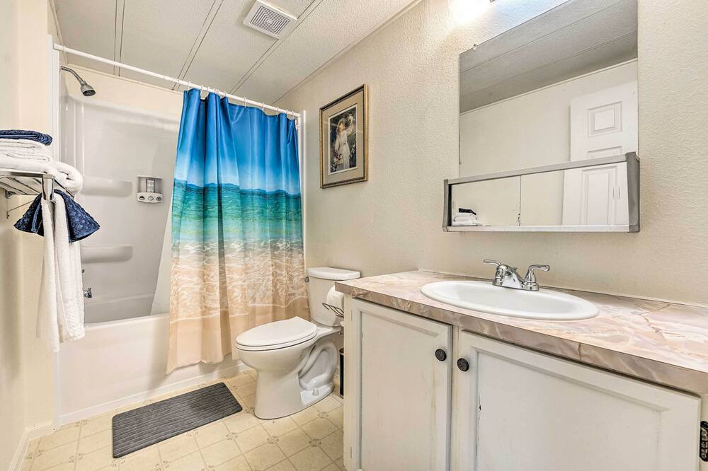 Photo of Bathroom in Wheatland