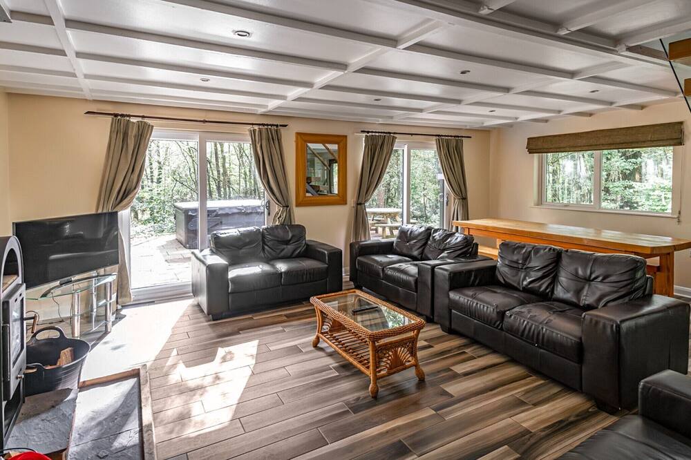 Photo of Others in Farley