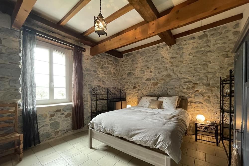 Photo of Bedroom in Gamarthe