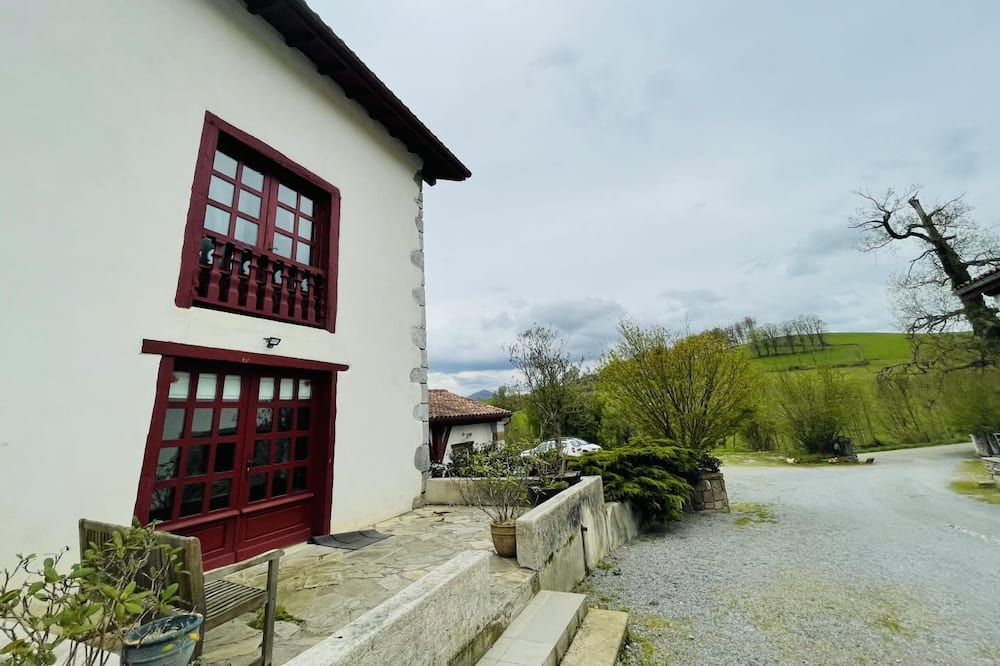 Photo of Outdoor in Gamarthe