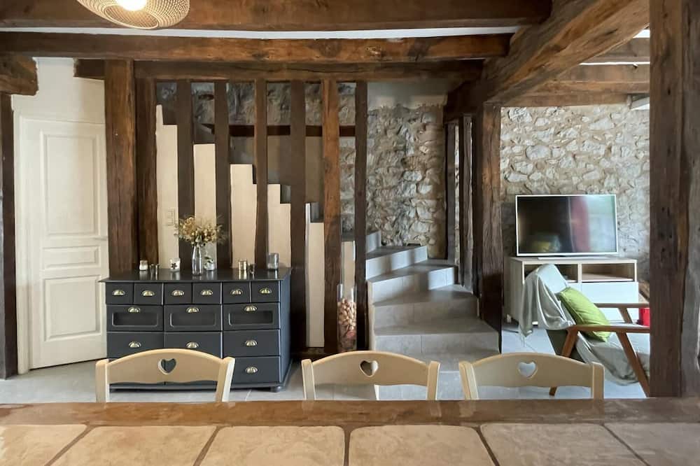 Photo of Livingroom in Gamarthe