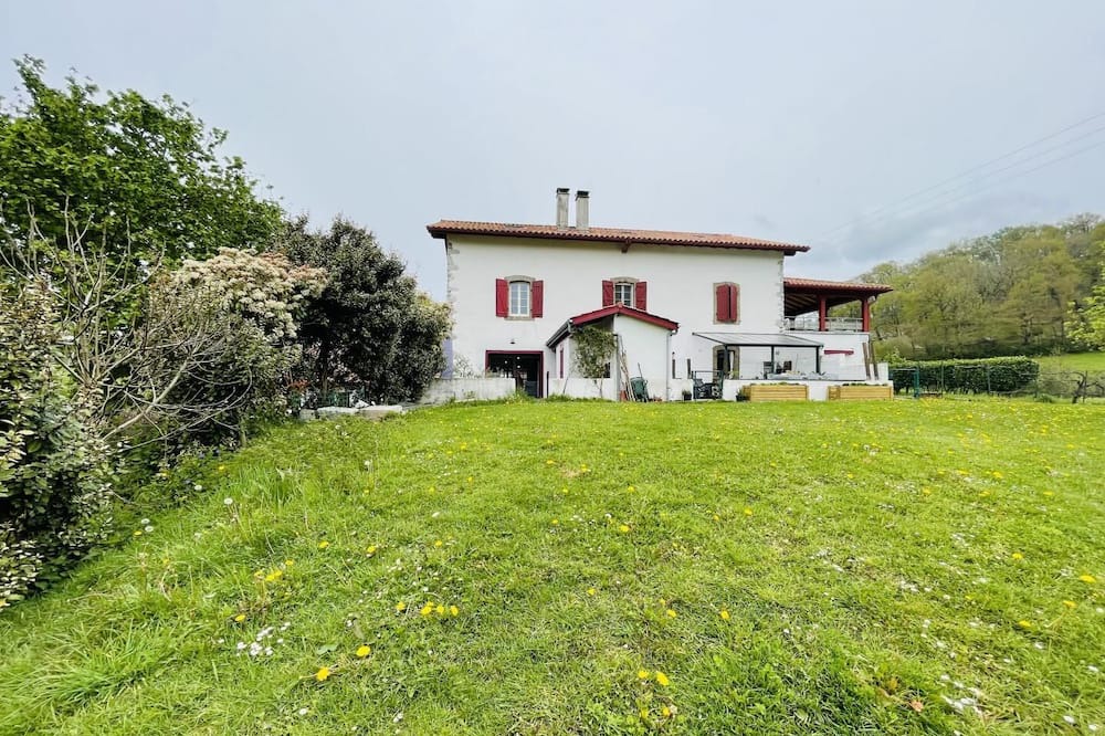 Photo of Outdoor in Gamarthe