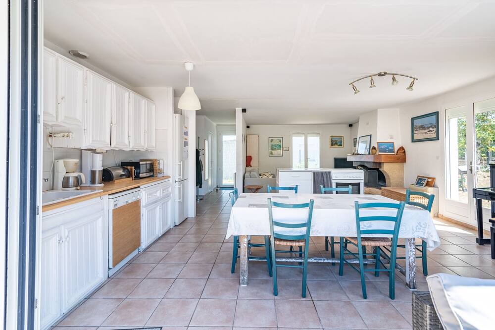Photo of Kitchen in Sainte-Foy-d'Aigrefeuille