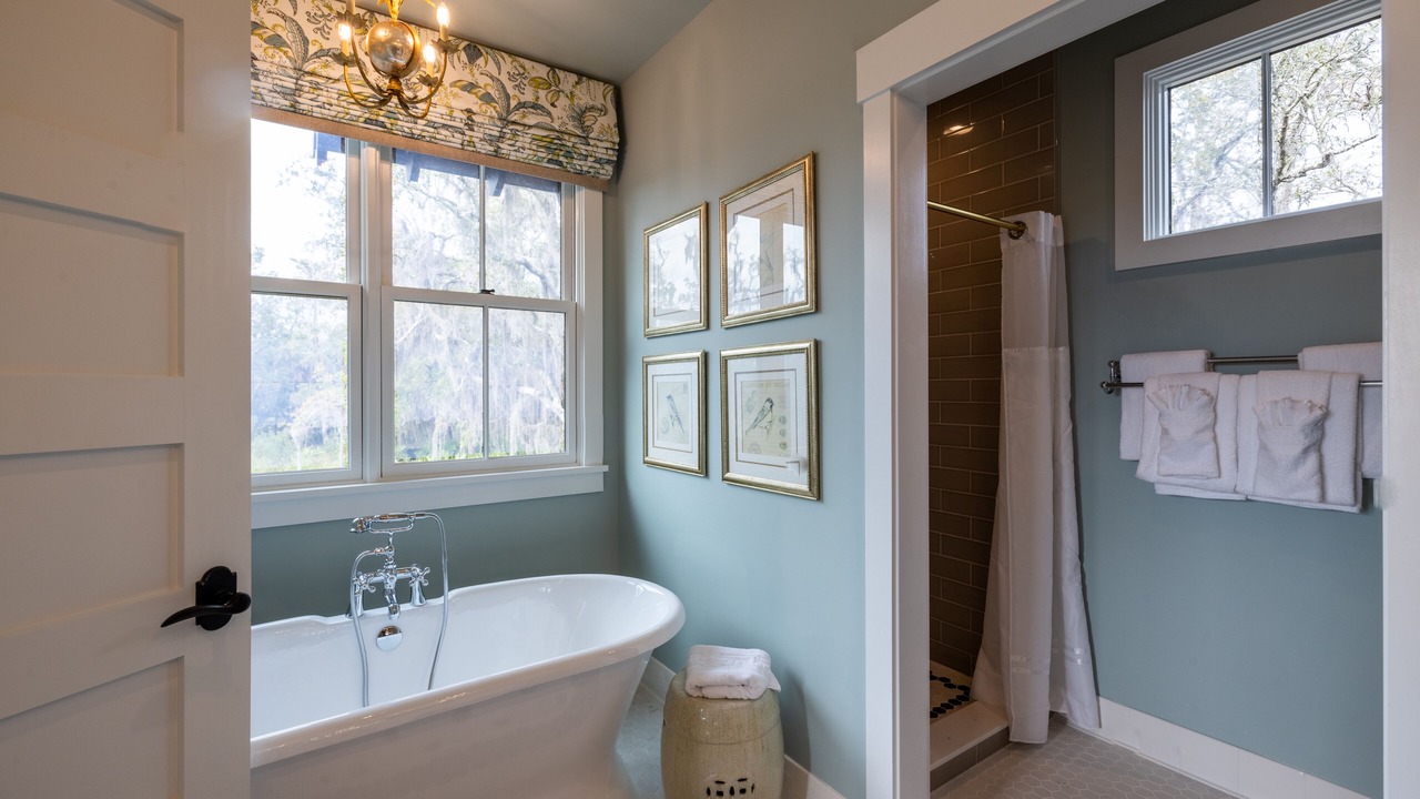 Photo of Bathroom in Waverly