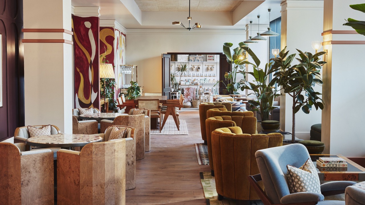 Photo of Others in Shepherd's Bush