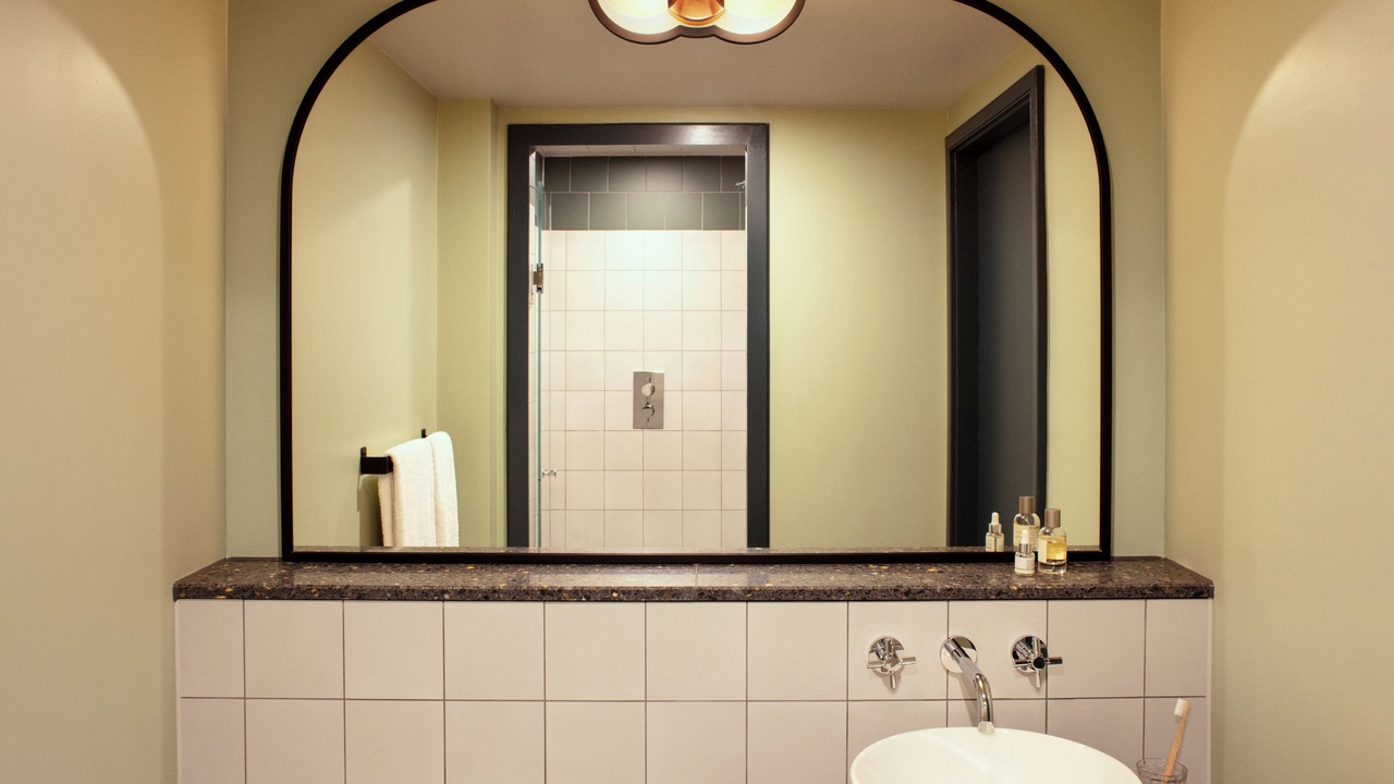 Photo of Others in Shepherd's Bush