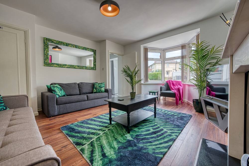 Photo of Livingroom in Erdington