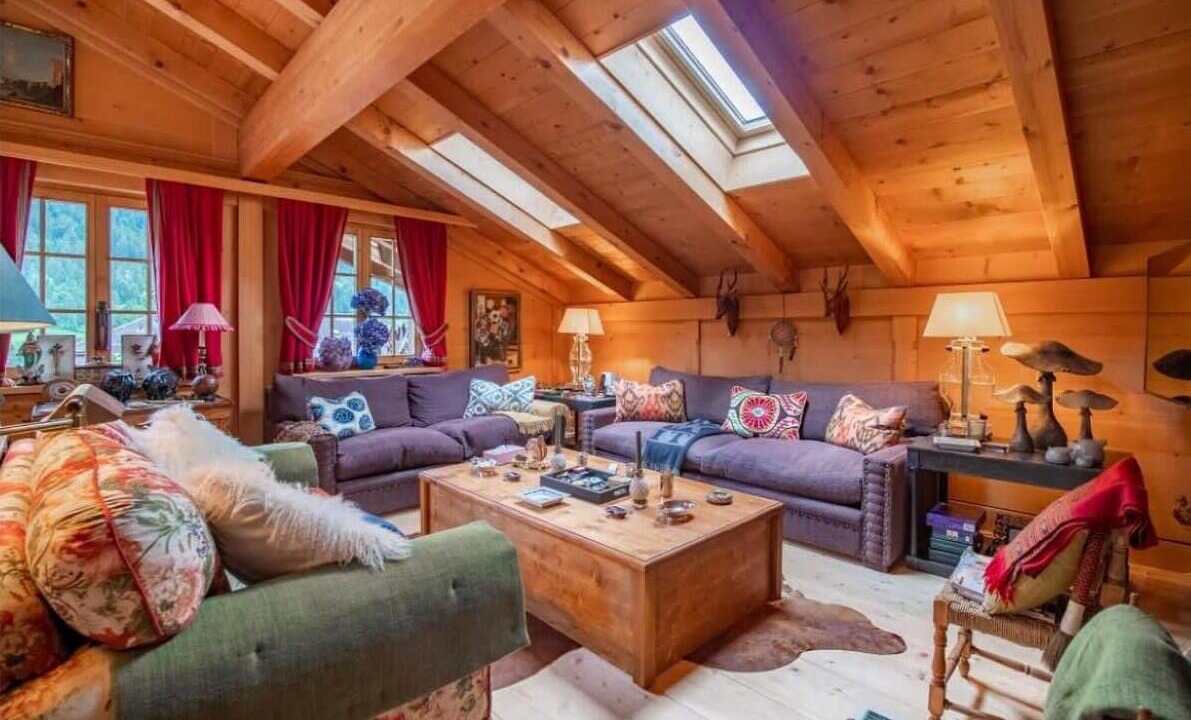 Photo of Livingroom in Rougemont