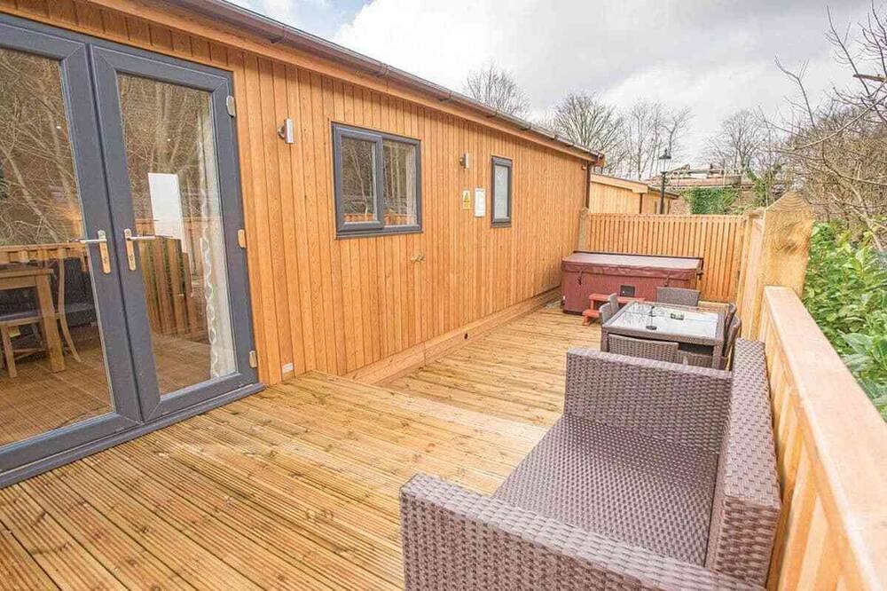 Photo of Others in Saddleworth