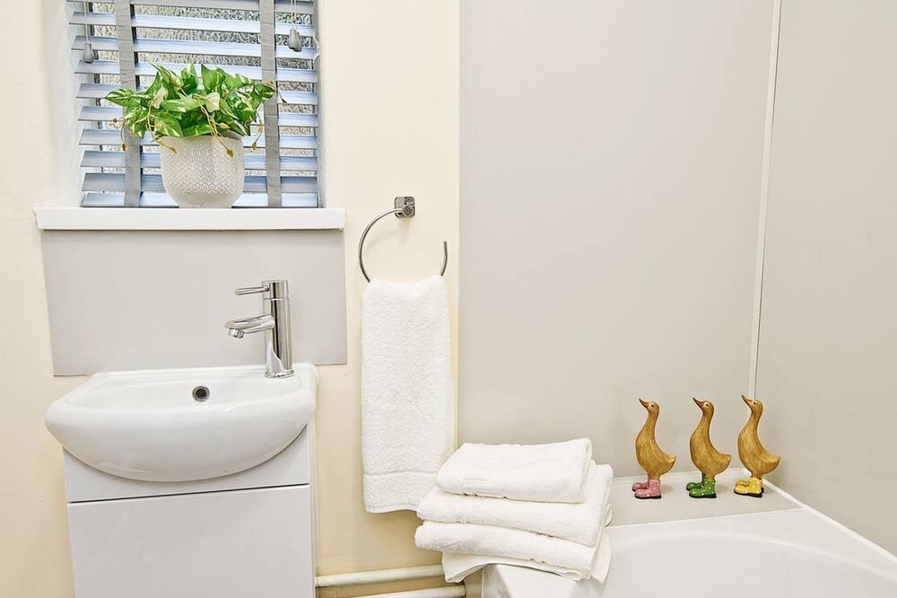 Photo of Bathroom in Saddleworth