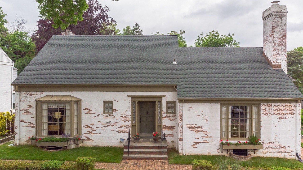 Photo of Outdoor in Elmwood Park