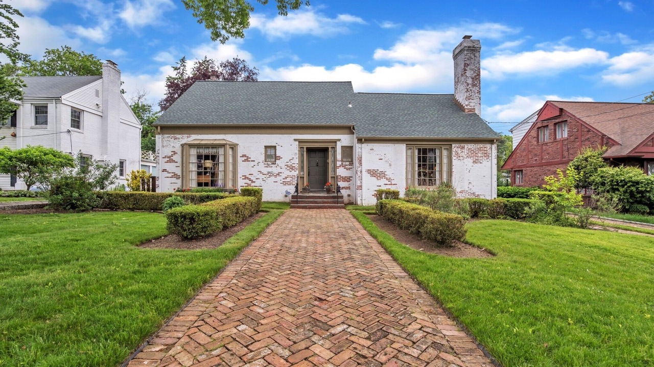 Photo of Outdoor in Elmwood Park