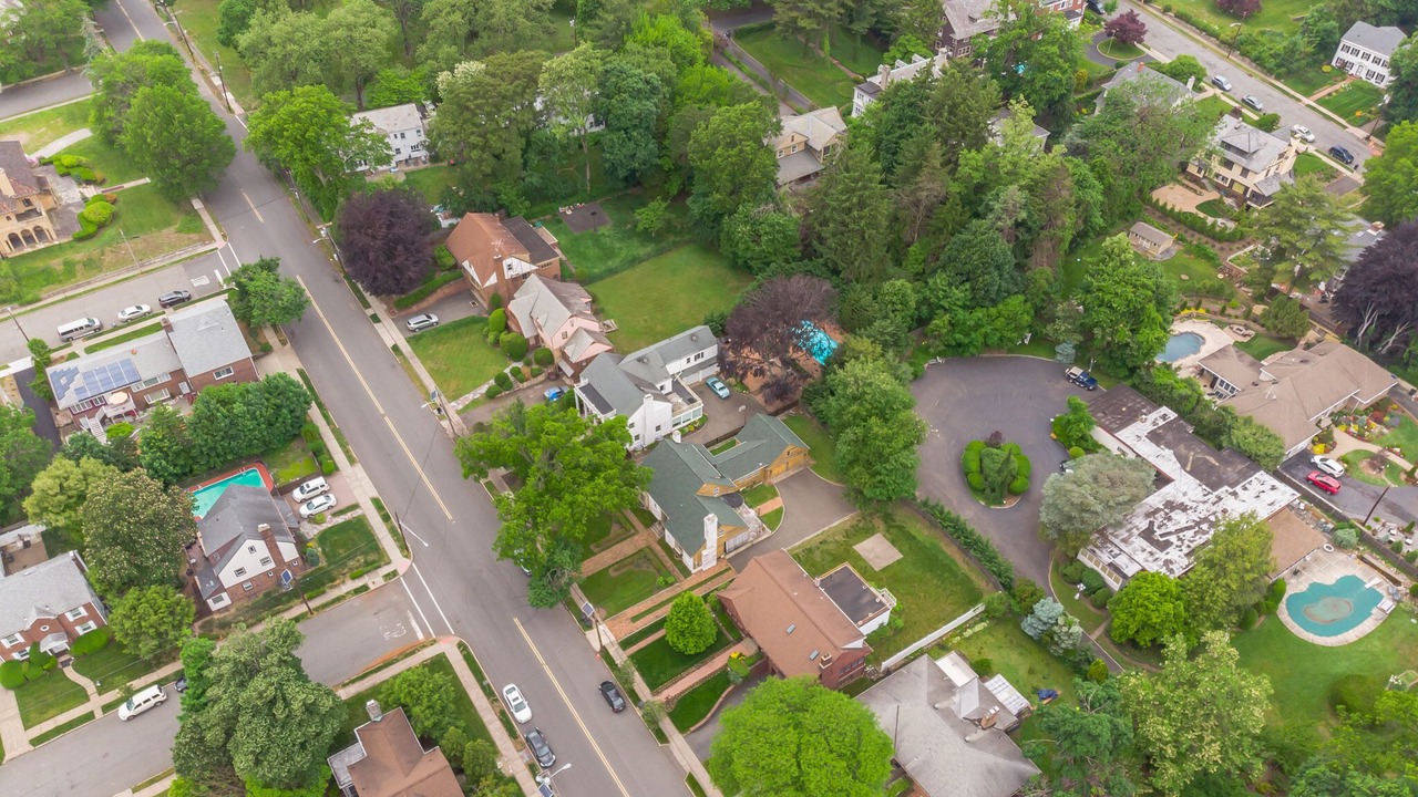 Photo of Outdoor in Elmwood Park