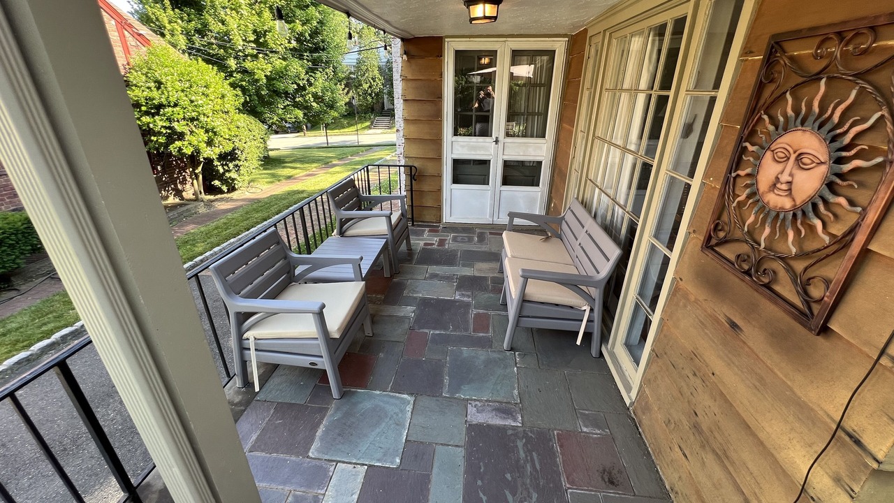 Photo of Outdoor in Elmwood Park