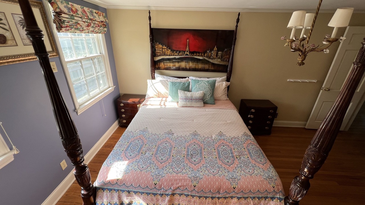 Photo of Others in Elmwood Park