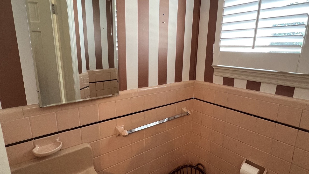 Photo of Others in Elmwood Park