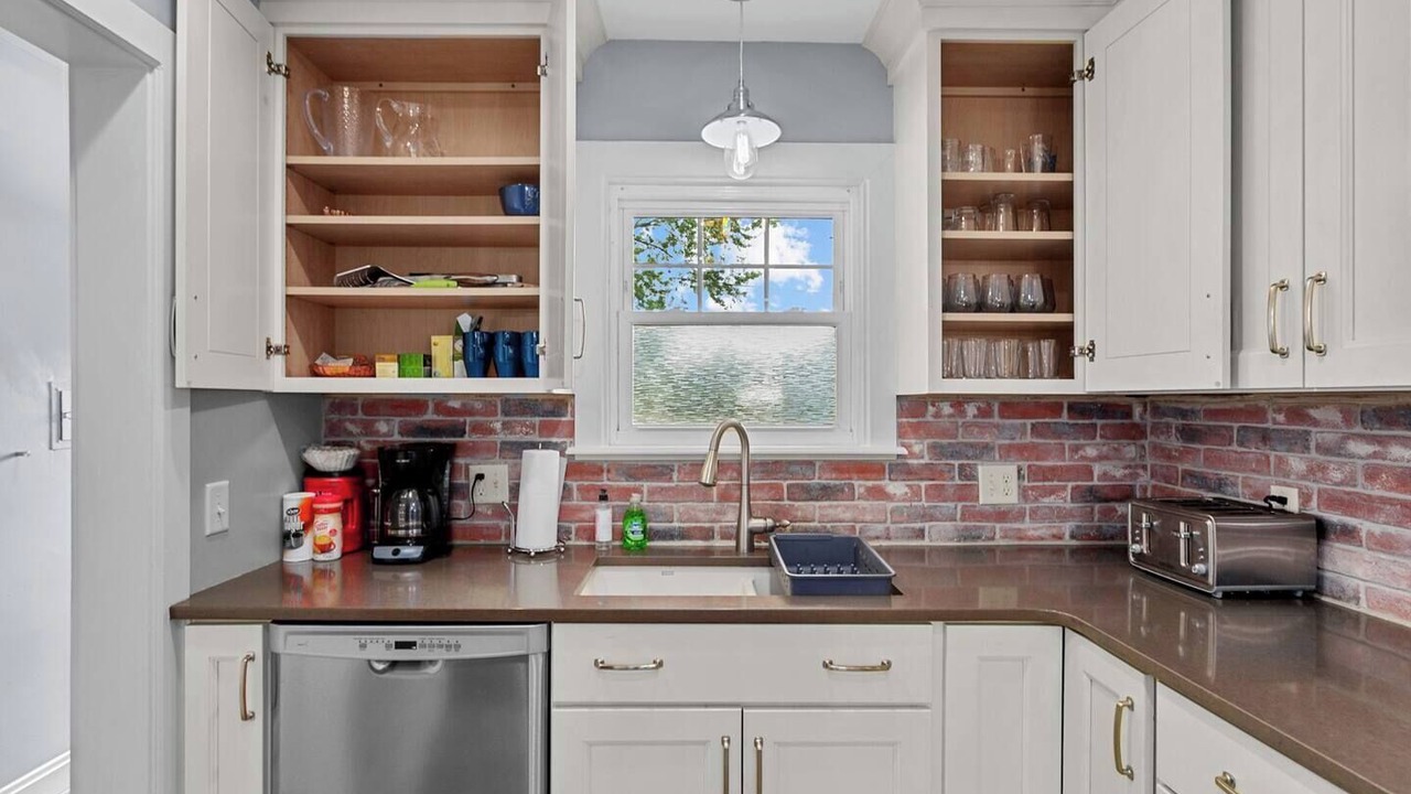 Photo of Kitchen in Ward Parkway