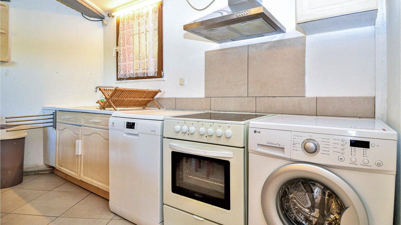 Photo of Kitchen in Saint-Just