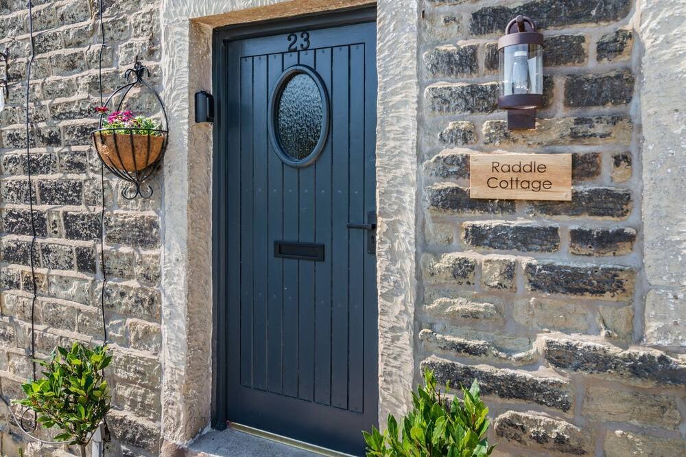 Photo of Outdoor in Winewall