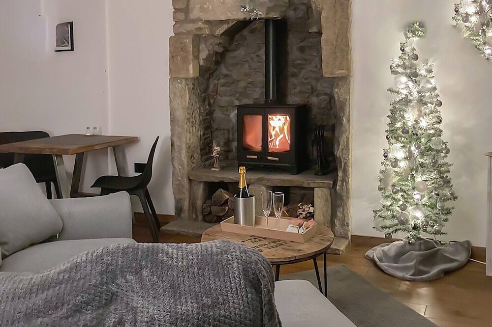 Photo of Bedroom in Winewall