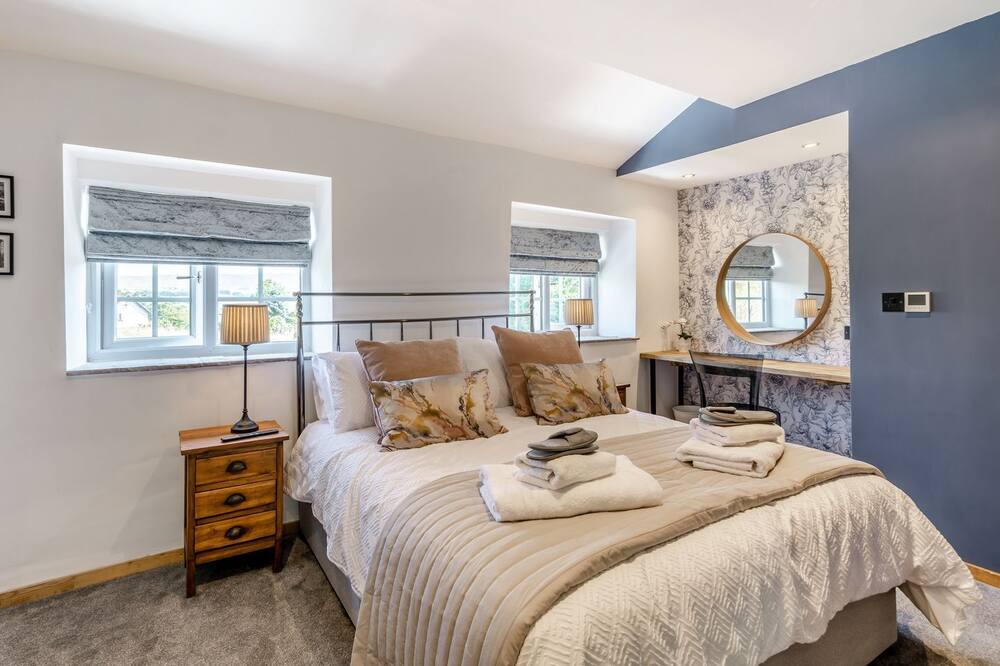 Photo of Bedroom in Winewall