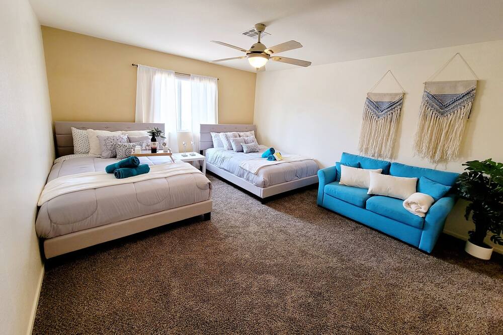 Photo of Bedroom in Spring Valley