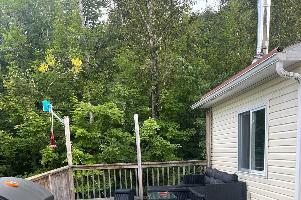 Photo of Patio Balcony in Mansfield-et-Pontefract