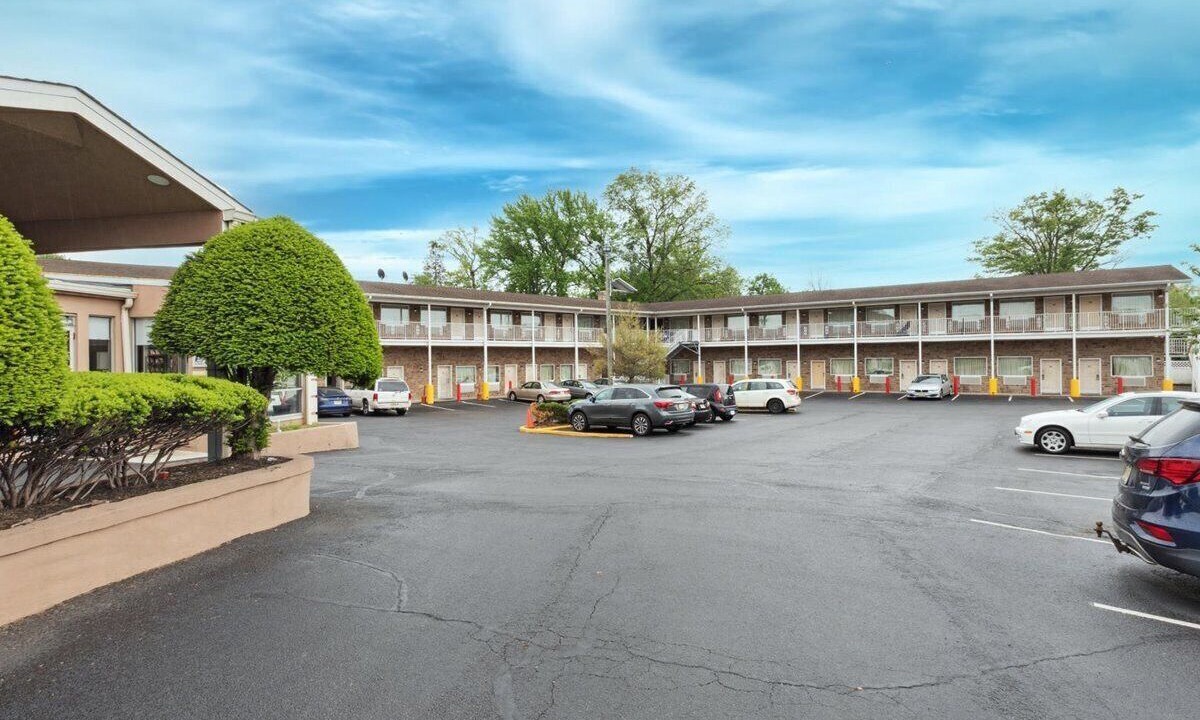 Photo of Outdoor in Edison