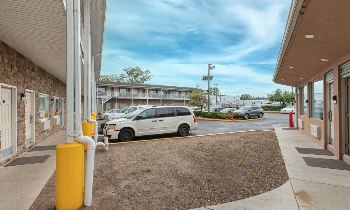 Photo of Outdoor in Edison