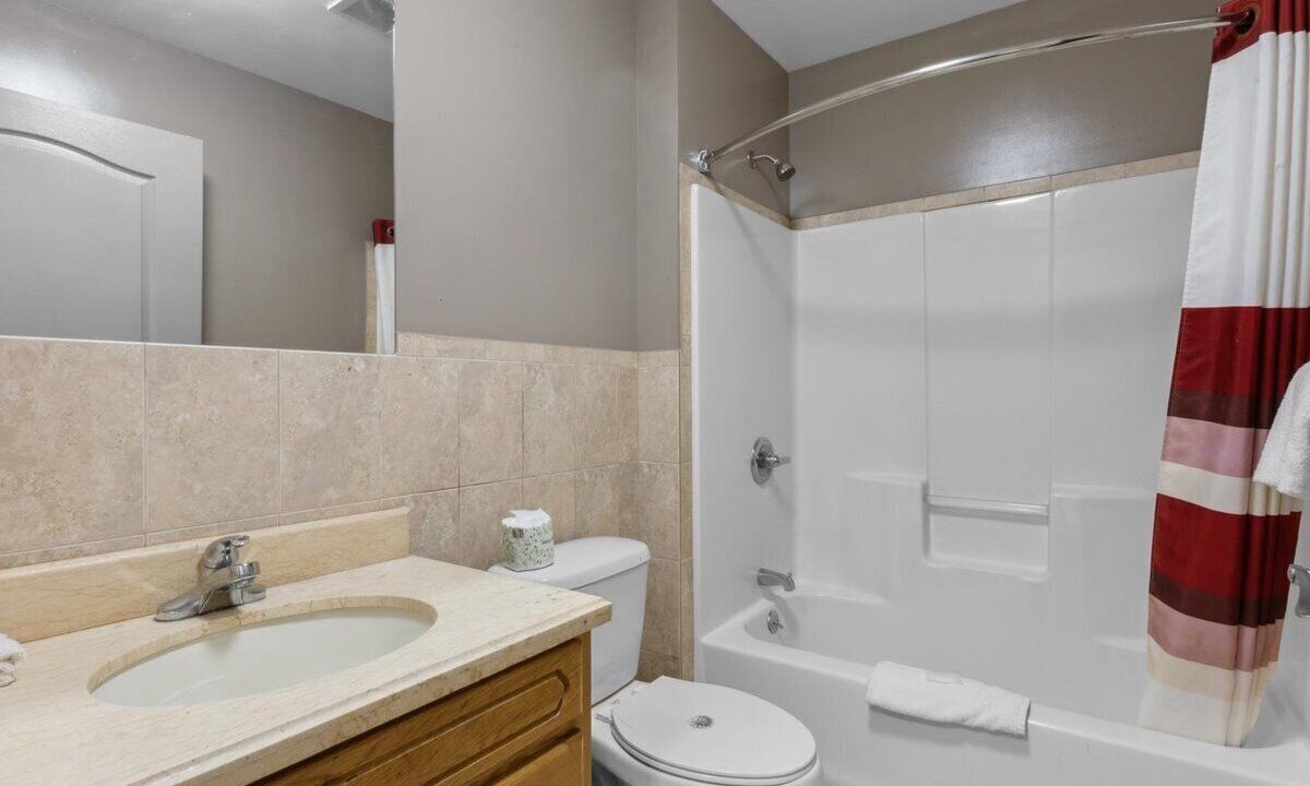 Photo of Bathroom in Edison